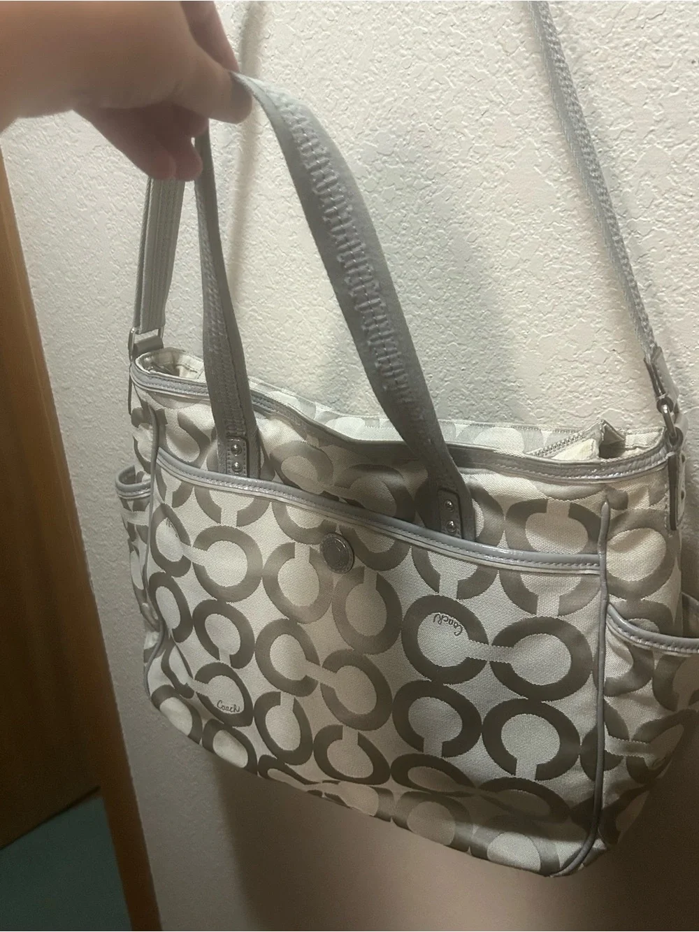 Authentic Coach Women's Signature Tote in Light Gray